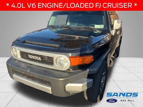 Used 2013 Toyota FJ Cruiser 4WD image 1