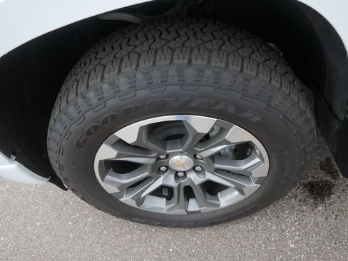 Used 2026 Chevrolet Silverado 1500 High Country w/ Technology Package image 16