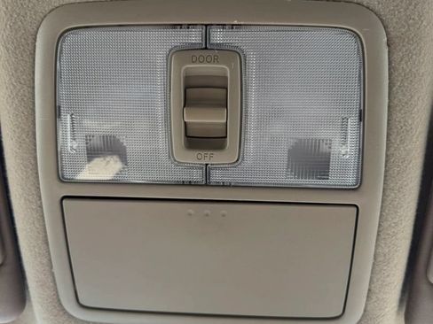 Used 2010 Toyota RAV4 2WD image 25