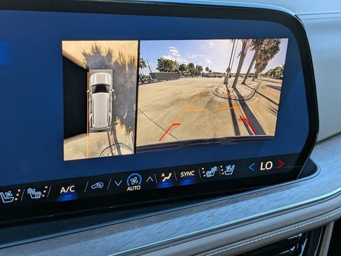 New 2026 Chevrolet Tahoe High Country w/ Sun And Tow Package AWD/4WD image 17