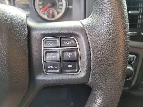 Certified 2019 RAM 1500 Express w/ Express Value Package image 27