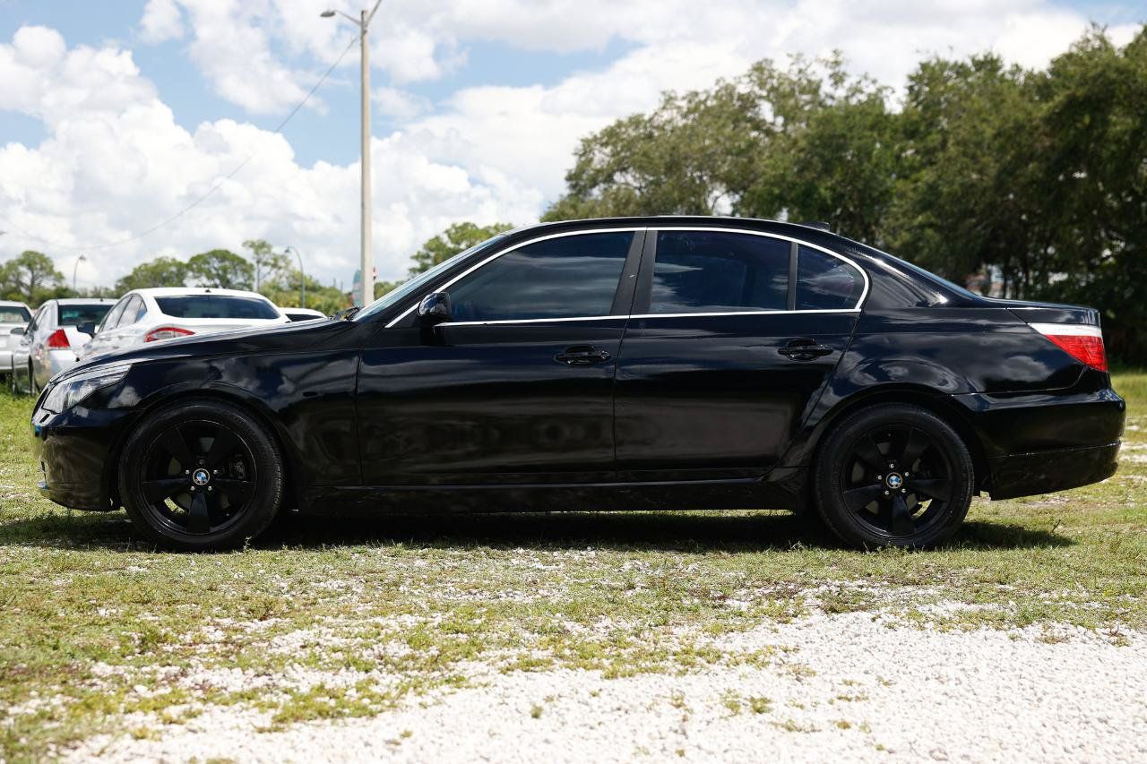 Used 2008 BMW 528i Sedan RWD image 3
