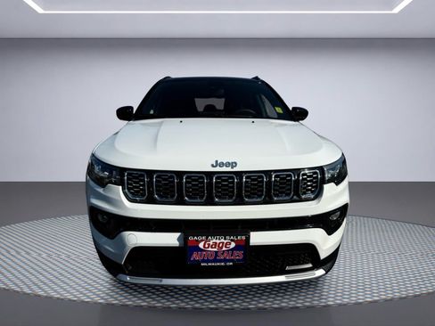 Used 2025 Jeep Compass Limited AWD/4WD image 11