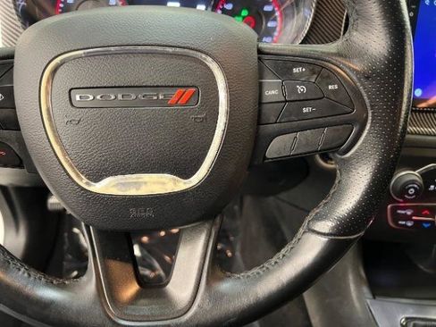 Used 2018 Dodge Charger SXT Plus w/ Blacktop Package RWD image 15