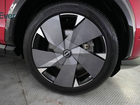 Used 2024 Nissan Ariya AWD image 20