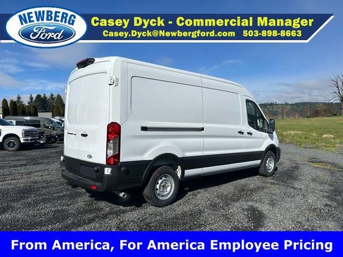 New 2026 Ford Transit 250 148 Medium Roof w/ Load Area Protection Package RWD image 6