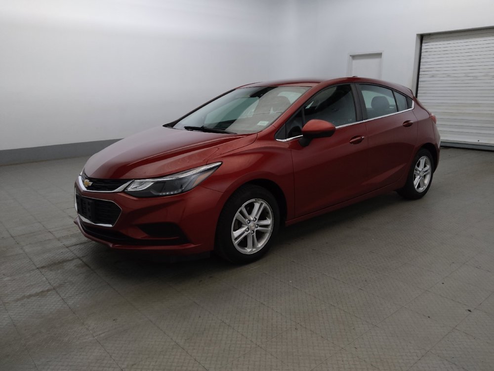 Used 2017 Chevrolet Cruze LT w/ Convenience Package FWD image 2