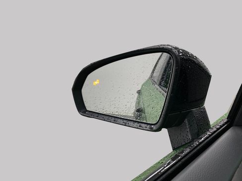 New 2026 Volkswagen Taos SE AWD/4WD image 18