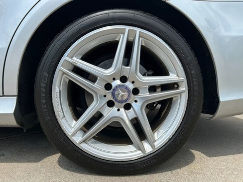 Used 2014 Mercedes-Benz E 350 Sedan image 29