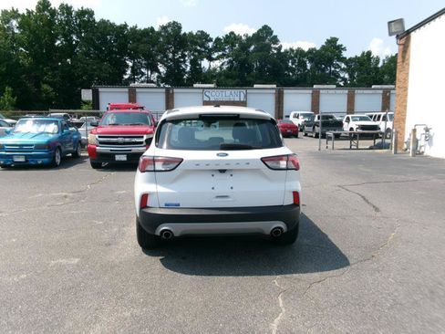 Used 2022 Ford Escape S FWD image 7