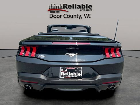 Used 2025 Ford Mustang Premium RWD image 4