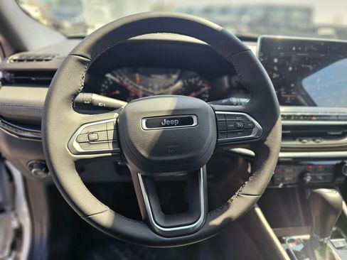 New 2026 Jeep Compass Latitude AWD/4WD image 13