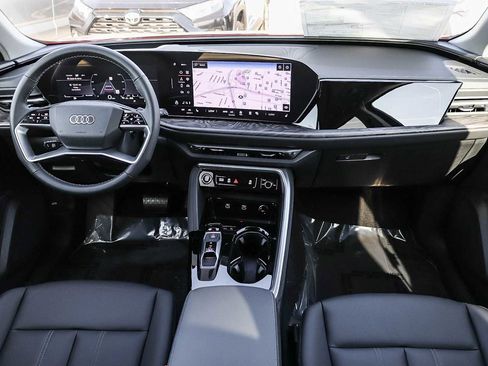 New 2025 Audi Q5 Premium Plus image 16