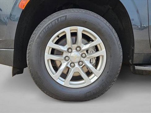 Used 2022 Chevrolet Tahoe LS image 24
