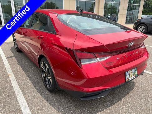 Certified 2023 Hyundai Elantra SEL w/ Convenience Package FWD image 4