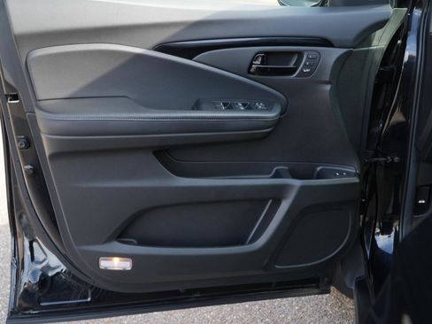 Used 2022 Honda Passport Elite image 13