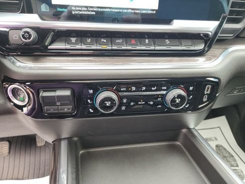 Used 2024 Chevrolet Silverado 2500 LTZ w/ LTZ Premium Package AWD/4WD image 23
