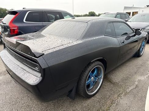 Used 2009 Dodge Challenger R/T RWD image 5