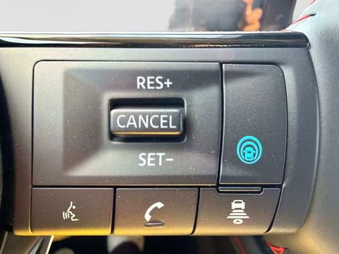 New 2026 Nissan Kicks SR w/ Cold Weather Package FWD image 25