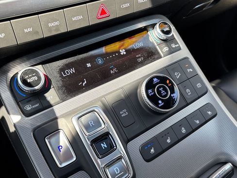 Used 2025 Hyundai Palisade Calligraphy AWD/4WD image 38