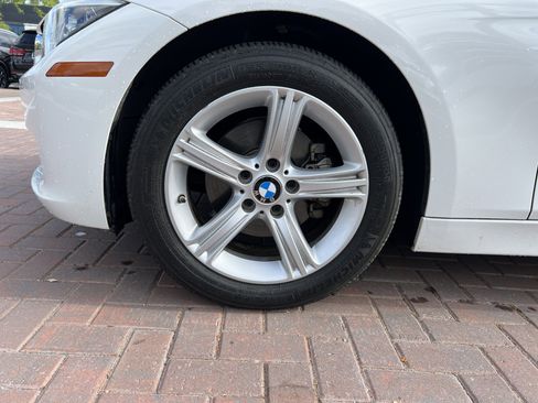 Used 2015 BMW 320i Sedan image 13