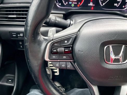 Used 2018 Honda Accord Sport image 23