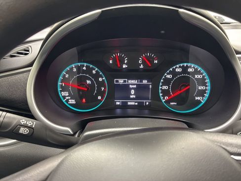 Used 2025 Chevrolet Malibu LT image 15