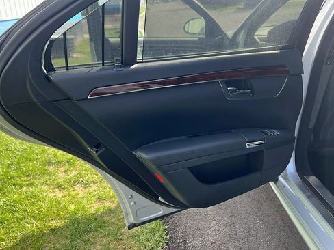 Used 2008 Mercedes-Benz S 63 AMG image 12