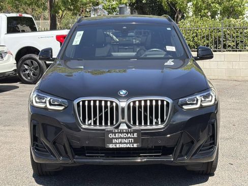 Used 2024 BMW X3 xDrive30i w/ Premium Package AWD/4WD image 3