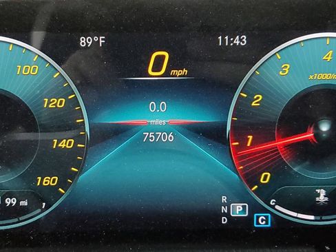 Used 2021 Mercedes-Benz GLA 250 image 38