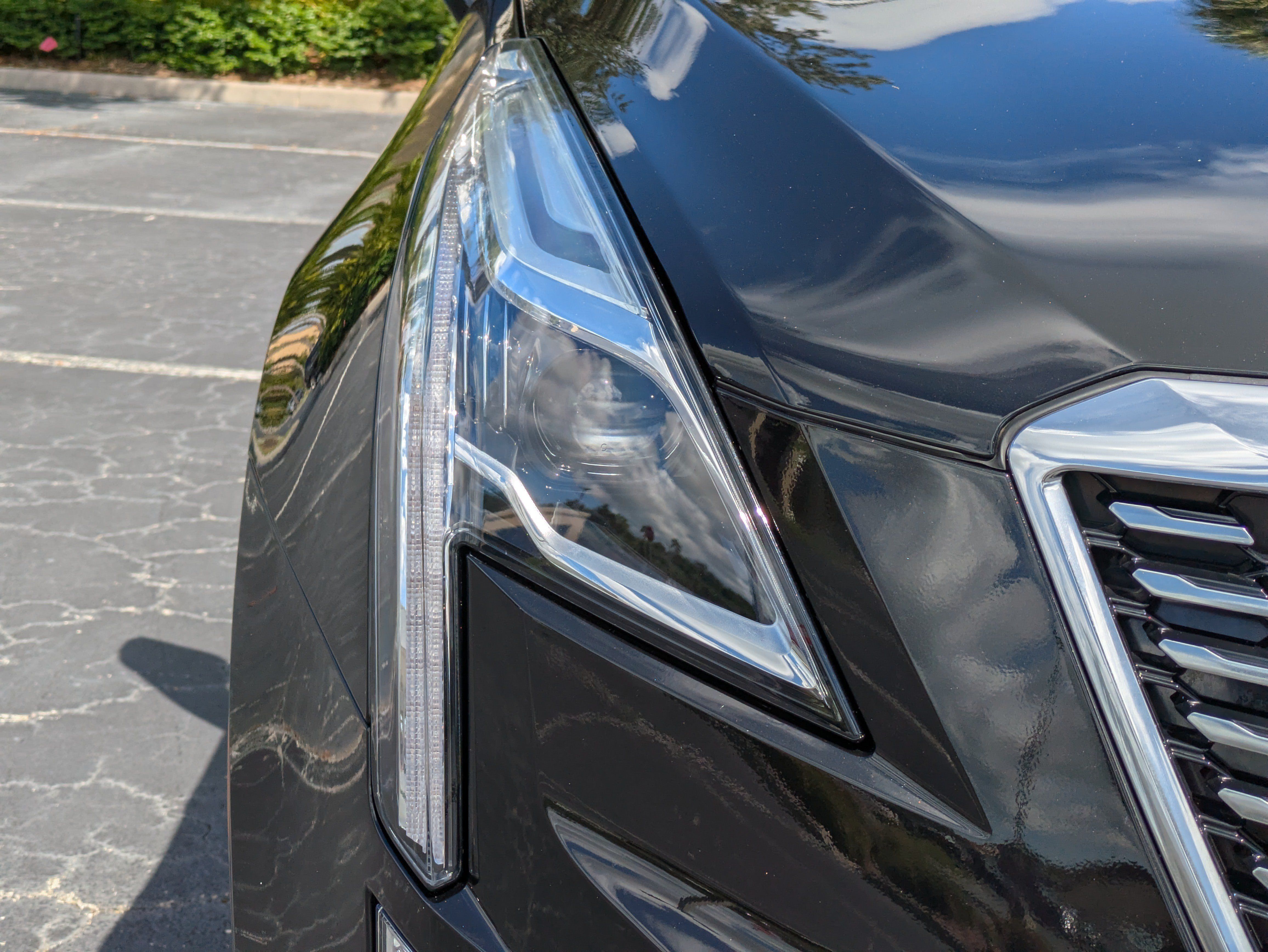 Certified 2025 Cadillac XT5 Luxury FWD image 7