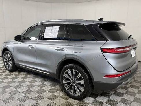 Used 2022 Lincoln Corsair Reserve w/ Elements Package FWD image 5