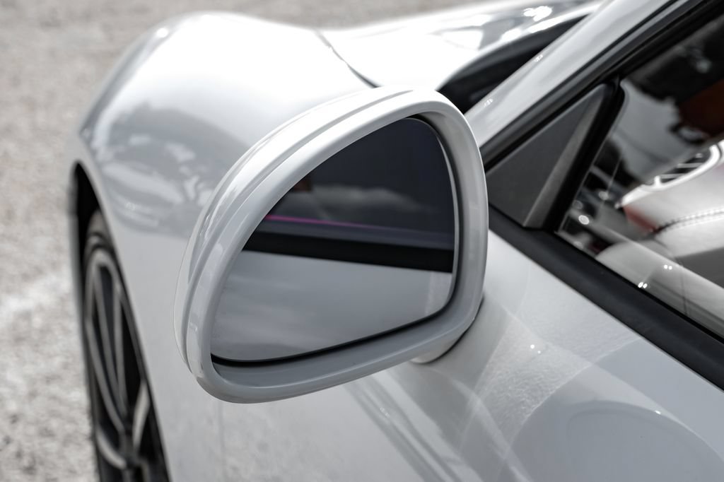 Used 2018 Porsche 911 Carrera image 32