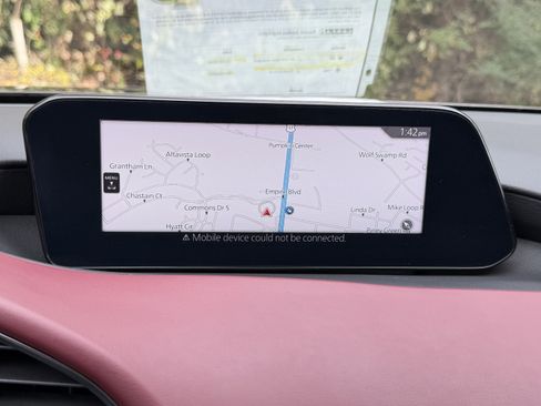 Used 2025 MAZDA MAZDA3 2.5 S Hatchback w/ Premium Pkg image 30