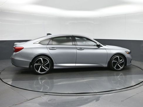 Used 2022 Honda Accord Sport image 8