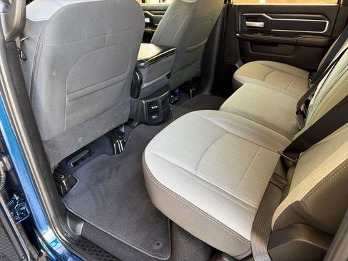 Used 2024 RAM 2500 Big Horn w/ Bed Utility Group image 29