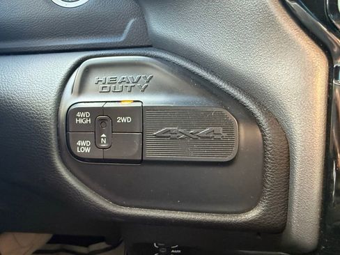 Used 2021 RAM 3500 Laramie w/ Night Edition image 13