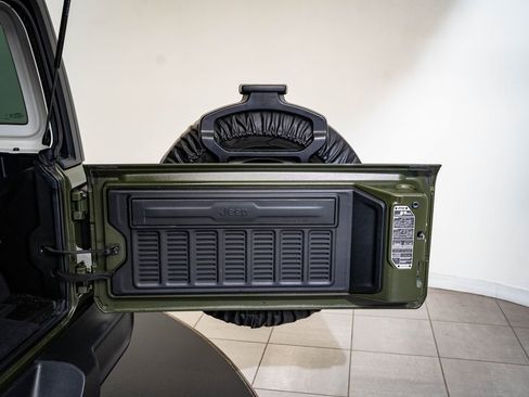 Used 2024 Jeep Wrangler Sport S image 18