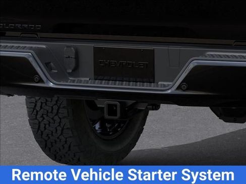 New 2026 Chevrolet Colorado Trail Boss w/ Midnight Edition AWD/4WD image 17