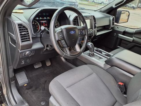 Used 2018 Ford F150 XLT w/ Equipment Group 302A Luxury AWD/4WD image 13