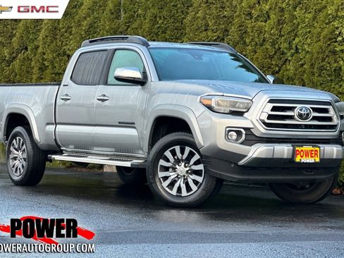 Used 2023 Toyota Tacoma Limited image 1