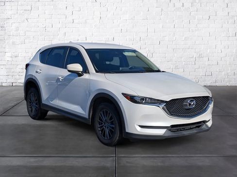 Used 2017 MAZDA CX-5 Sport image 2