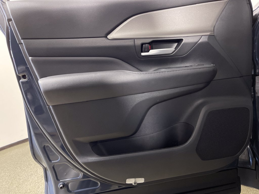 Certified 2026 Toyota Grand Highlander AWD Hybrid image 17
