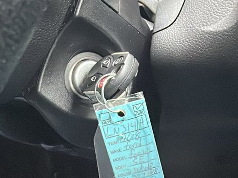 Used 2018 Ford Focus SE image 17