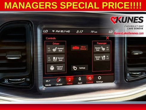 Used 2018 Dodge Challenger R/T Plus RWD image 29