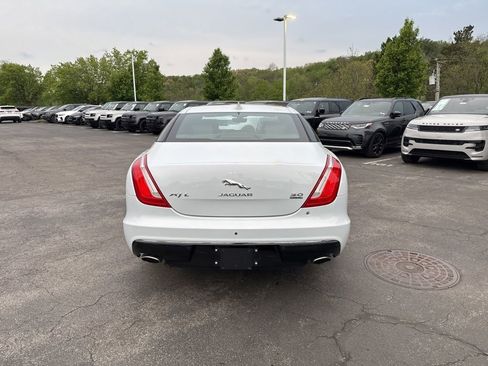Used 2019 Jaguar XJ L Portfolio AWD/4WD image 4