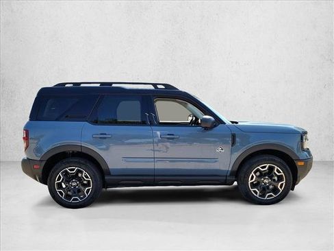 Used 2025 Ford Bronco Sport Outer Banks w/ Outer Banks Tech Package+ AWD/4WD image 4