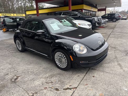 Used 2015 Volkswagen Beetle 1.8T image 2