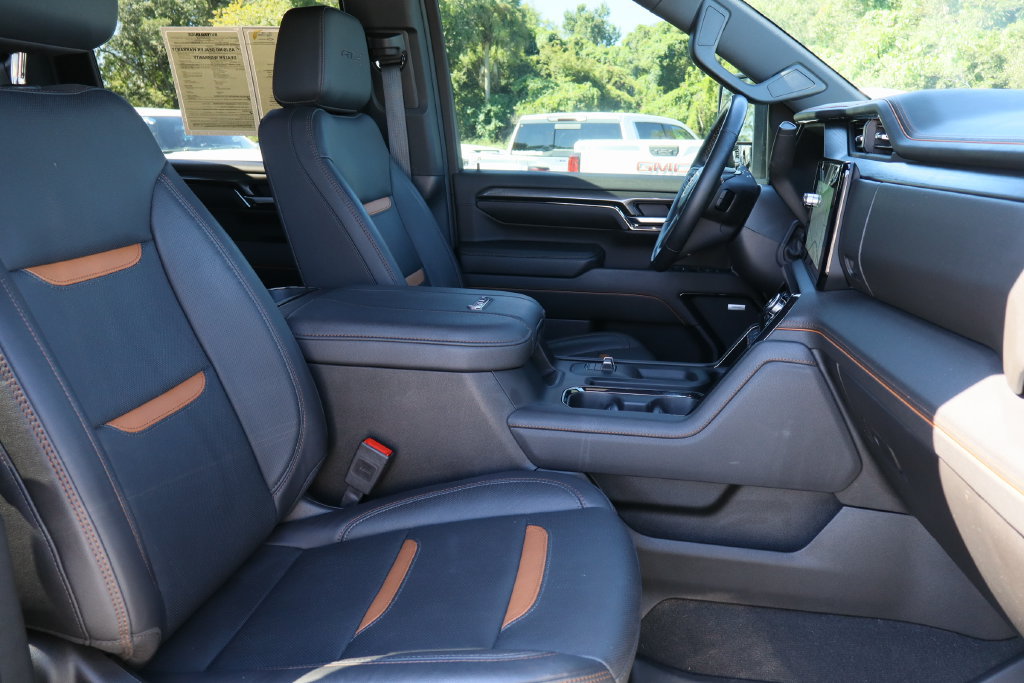 Certified 2025 GMC Sierra 2500 AT4 w/ AT4 Premium Plus Package AWD/4WD image 31