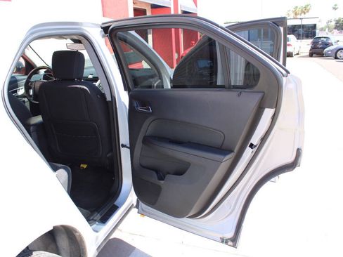 Used 2012 Chevrolet Equinox LS FWD image 15